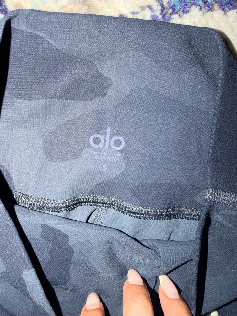 alo yoga bike shorts